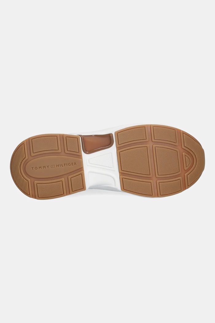 Кожени маратонки Tommy Hilfiger TH CHUNKY RUNNER METALLIC FW0FW09204 бял