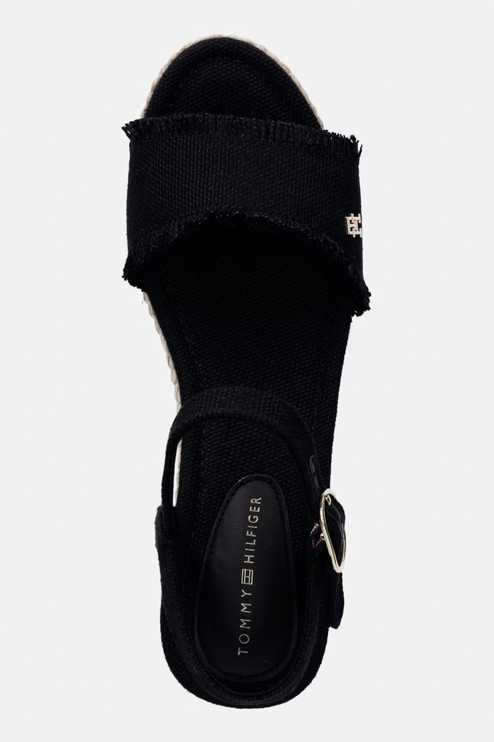 Tommy Hilfiger sandále na platforme po celej dĺžke MID WOVEN WEDGE ESPAD FRINGE čierna FW0FW09470