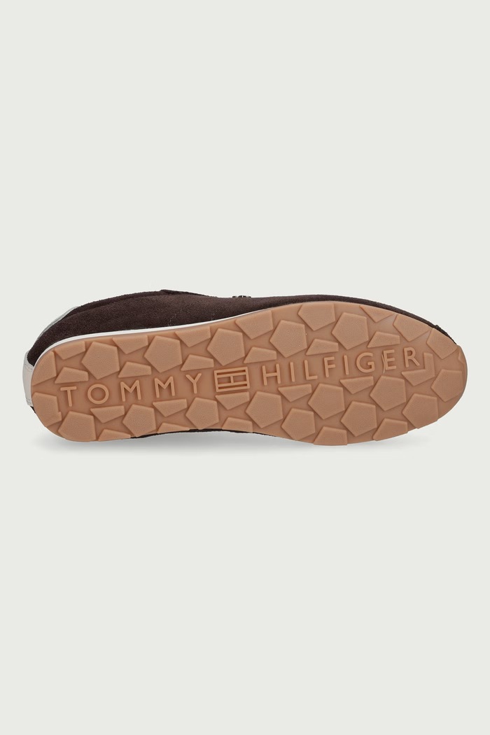 TH BELLA LOW RUNNER SUEDE sneakersy damskie zamszowe Tommy Hilfiger brązowy FW0FW09189