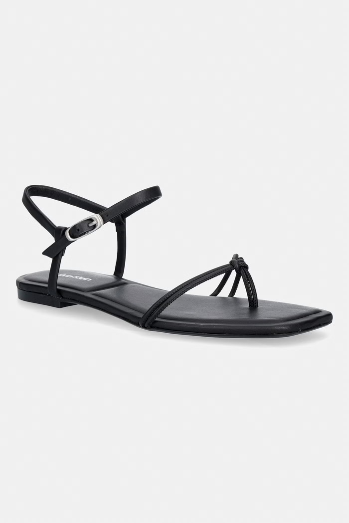 Calvin Klein sandále dámske SQUARE FLAT SANDAL STRAP LTH čierna HW0HW02863