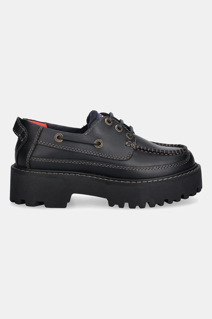 Usnjeni polškornji Tommy Hilfiger ARCHIVE 01 BOAT SHOE LEATHER EN0EN03003 črna SS26