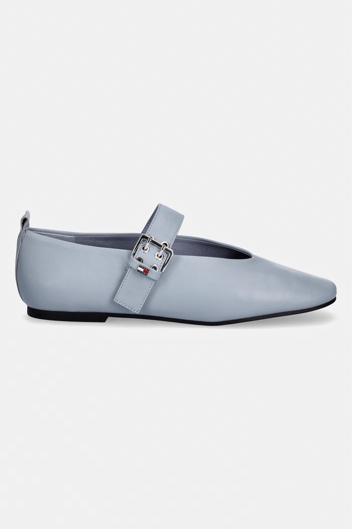 Tommy Jeans baleriny skórzane TJW BALLERINA BUCKLE EN0EN03019 niebieski SS26
