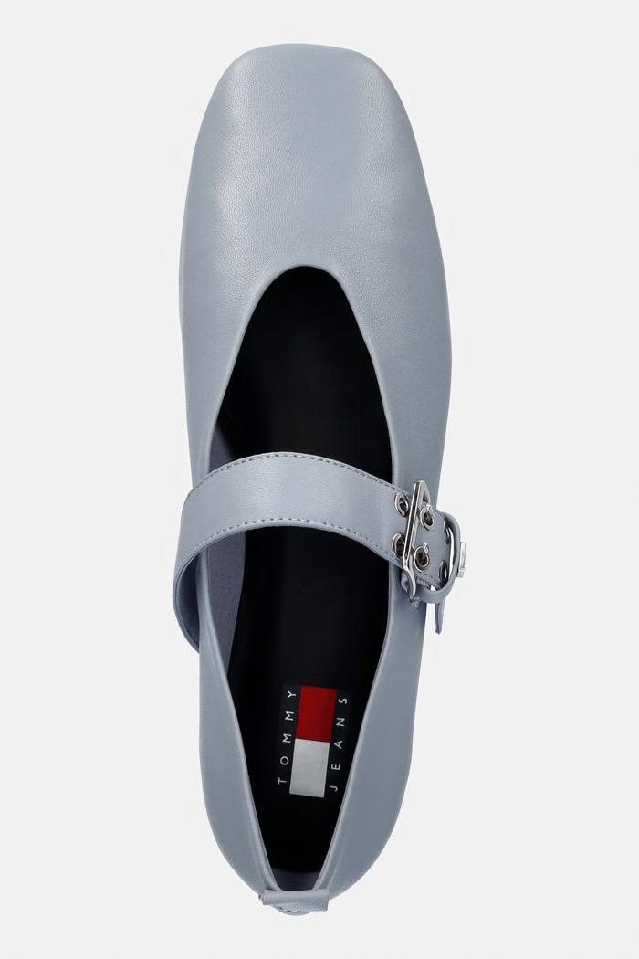 Tommy Jeans baleriny skórzane TJW BALLERINA BUCKLE niebieski EN0EN03019