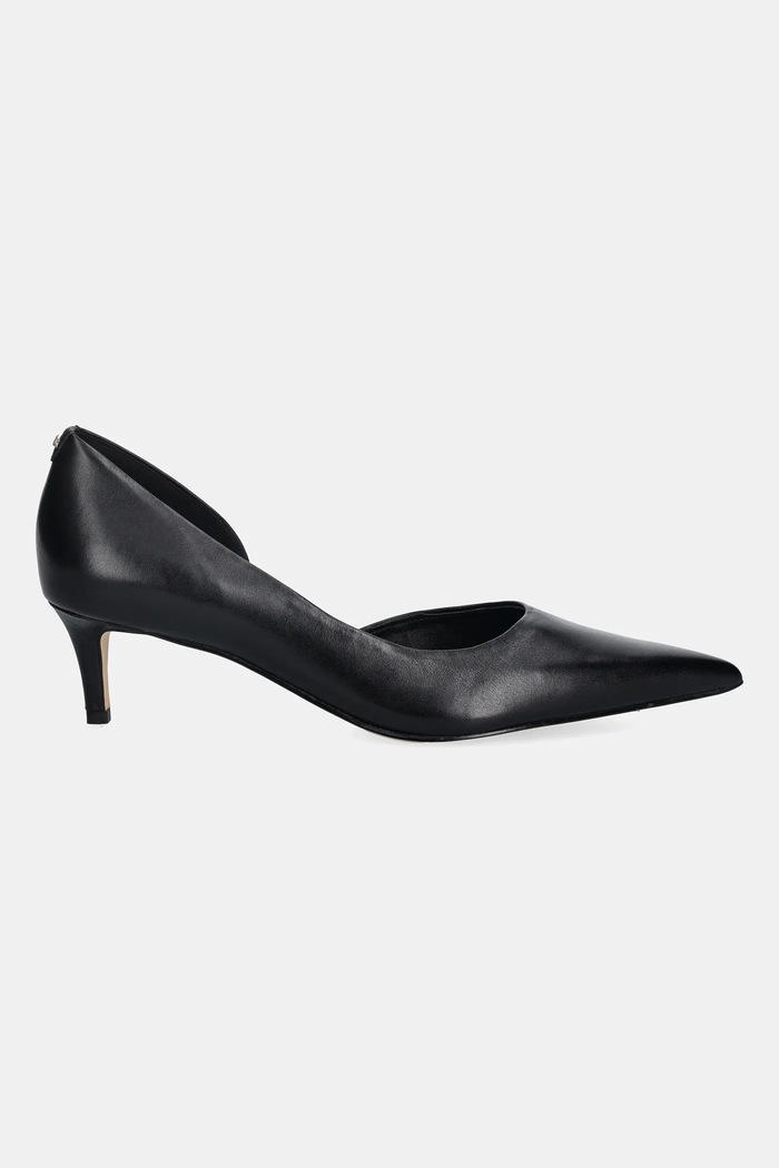 Кожаные туфли MICHAEL Michael Kors Elyse Kitten Pump 40F5EYMP1L.001 чёрный SS26