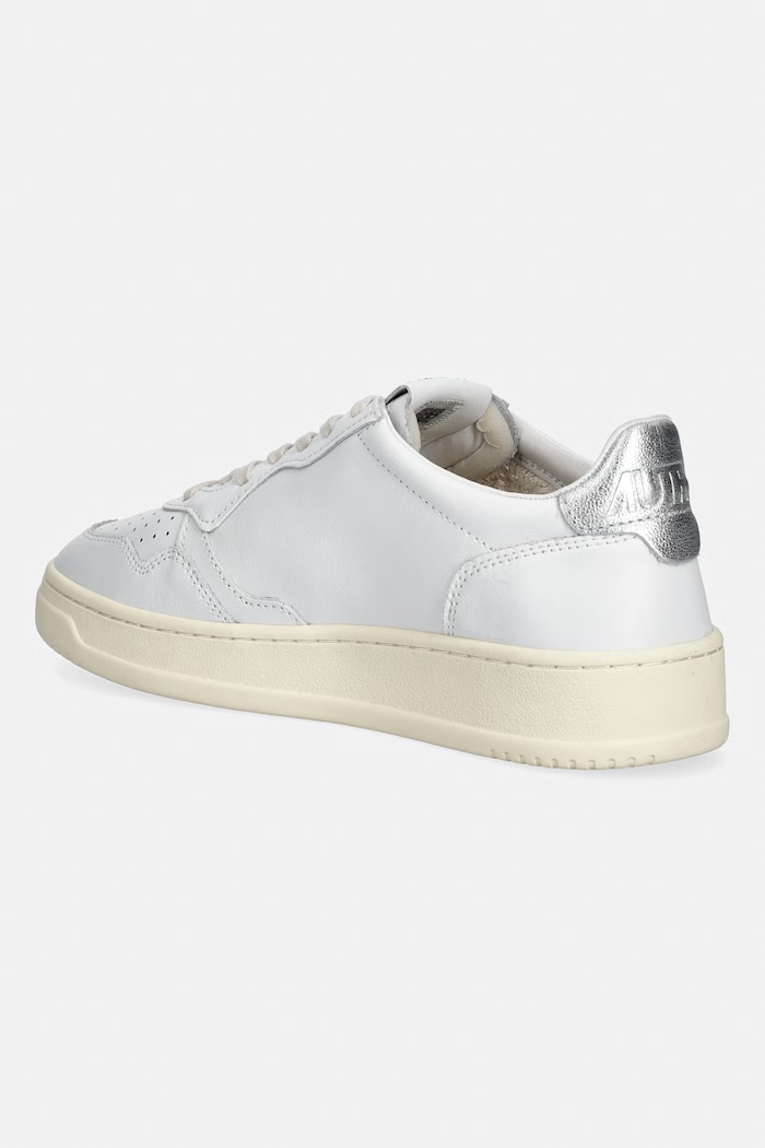 AUTRY leather sneakers Medalist Low white AULWLL05