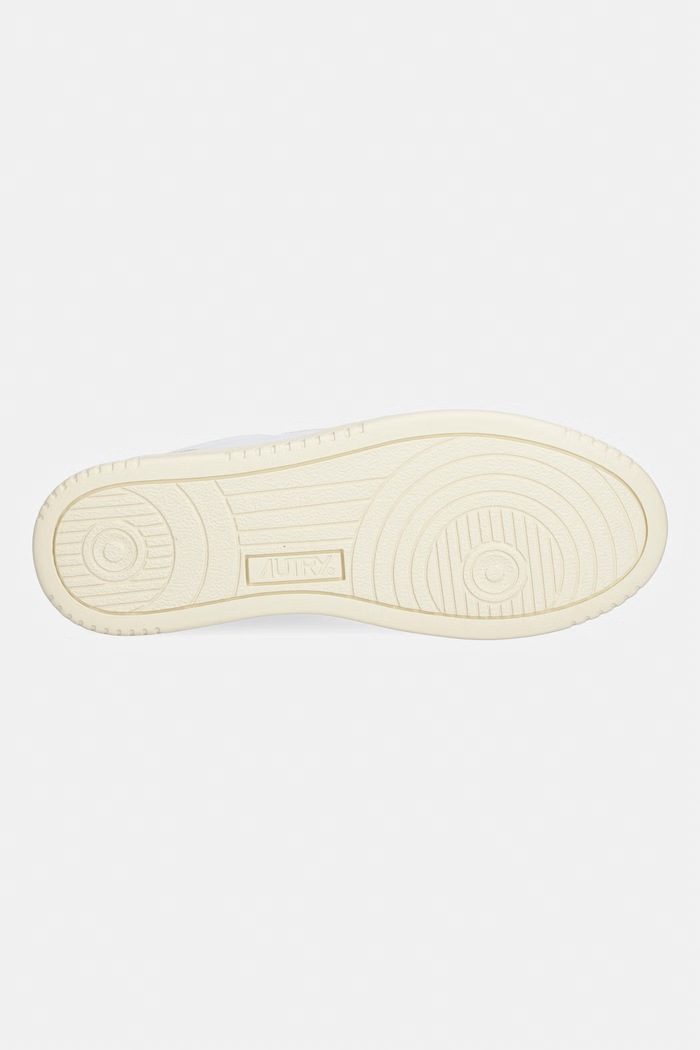 AUTRY leather sneakers Medalist Low AULWLL06 white