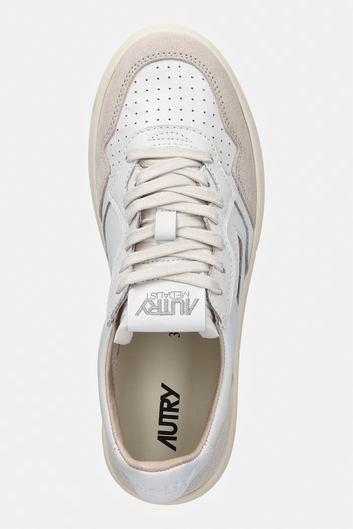 AUTRY sneakers Medalist Low white AULWLS33