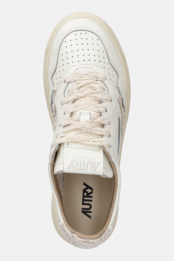 AUTRY leather sneakers Medalist Low beige AULWMJ01
