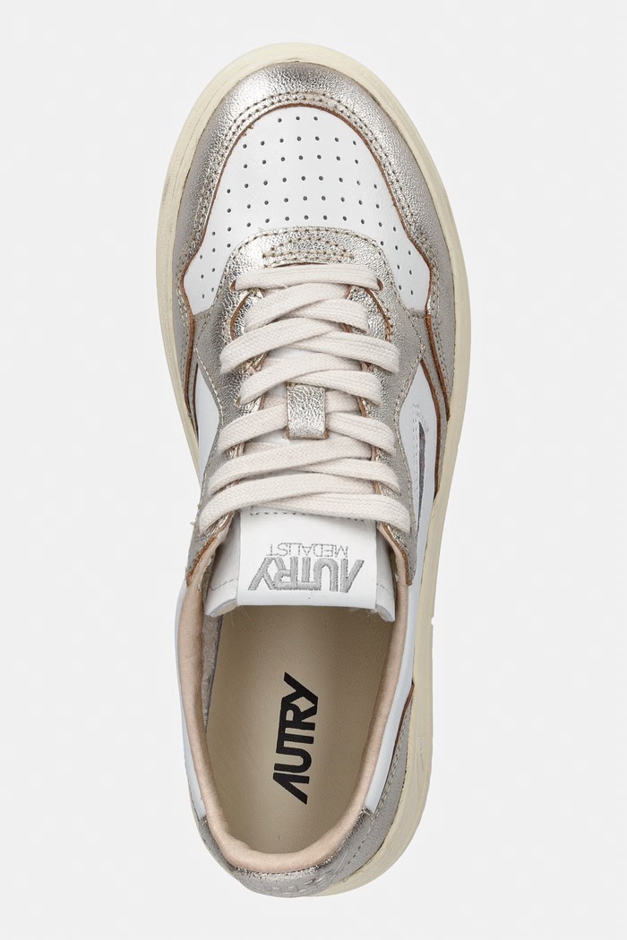 AUTRY leather sneakers Medalist Low white AULWWB16