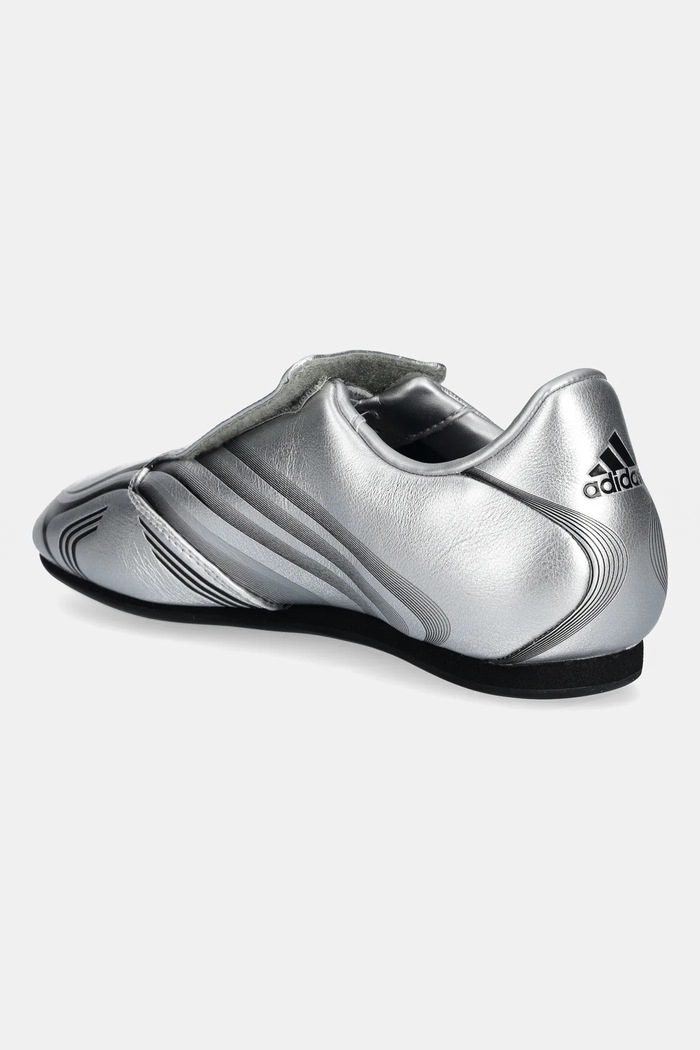 Scarpe adidas Originals sneakers in pelle Taekwondo F50 W IH1873 argento