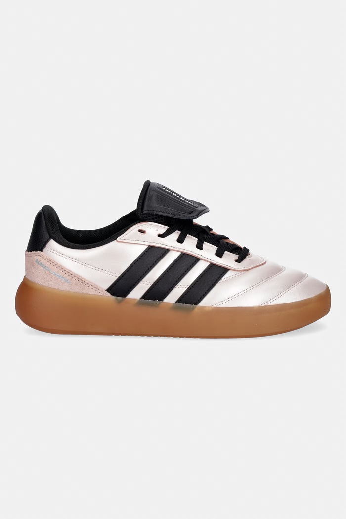 adidas sneakersy skórzane Barreda Mundial HP6921 beżowy SS26