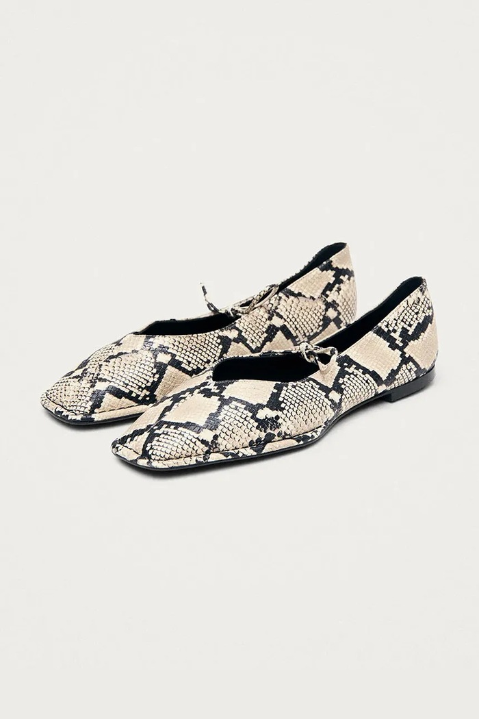 Kožené balerínky Alohas Sway S100588.02 béžová SS26