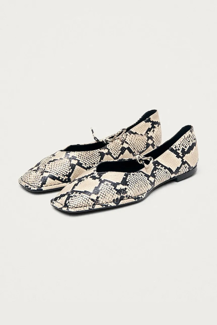 Kožené balerínky Alohas Sway S100588.02 béžová SS26