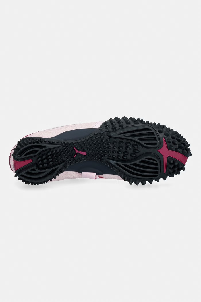 Puma Mostro ESPEON Pokemon маратонки дамски от велур 407010 розов