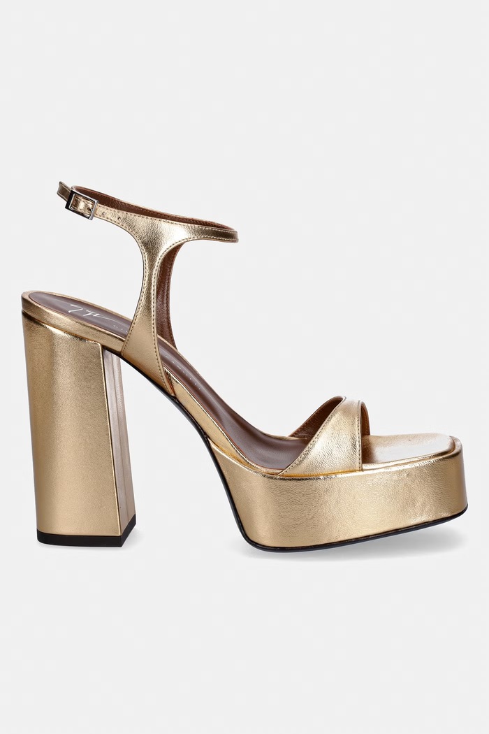 Giuseppe Zanotti sandały skórzane Biarritz E600013.001 złoty SS26