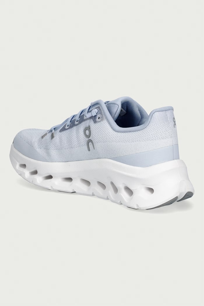 Παπούτσια On CLOUDTILT sneakers Γυναικεία 3WE10054844 μπλε