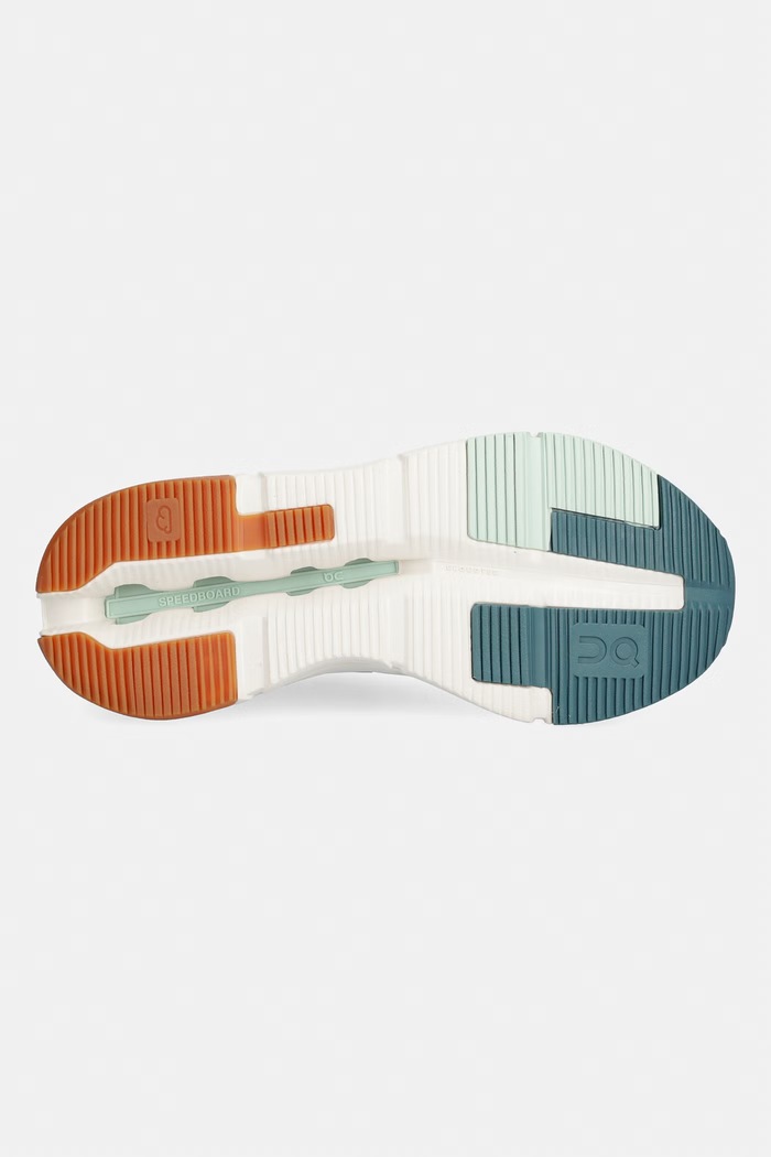 On Cloudnova Form 2 sneakers pentru femei 3WE30174806 verde