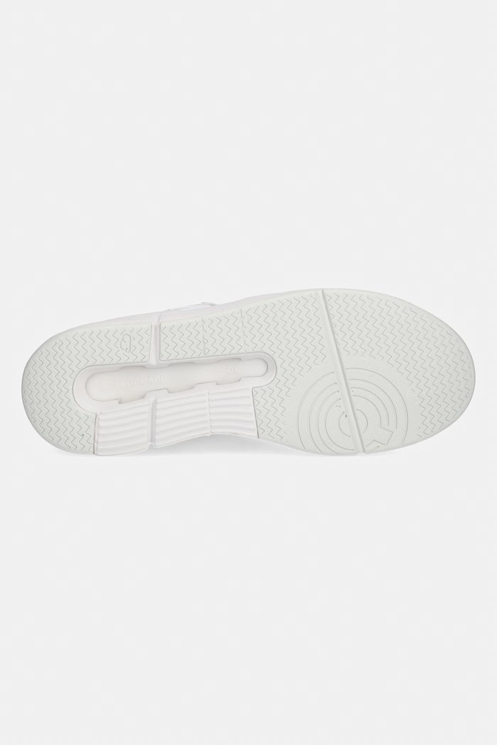 On THE ROGER Clubhouse sneakersy damskie 3WF10434768 biały