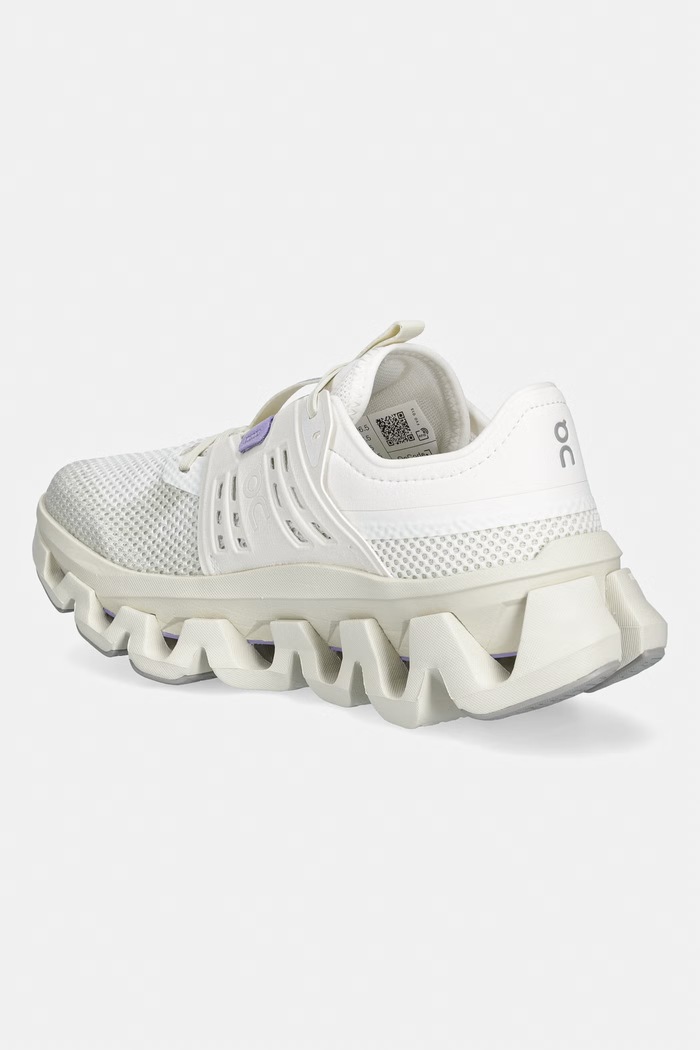 Obuwie On Cloudswift Amp buty do biegania damskie 3WG10393588 beżowy
