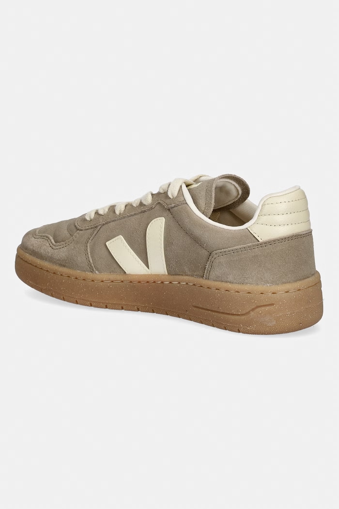 Shoes Veja V-82 II SUEDE Sneakers Women's suede VF0321452A beige