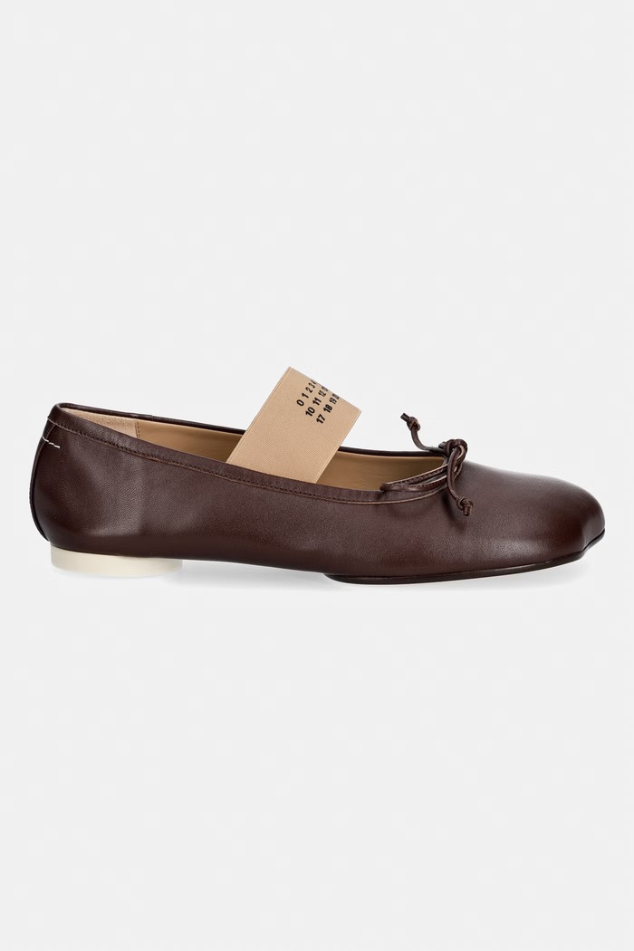 Δερμάτινες μπαλαρίνες MM6 Maison Margiela S59WZ0099.P3628.T2259 καφέ SS26