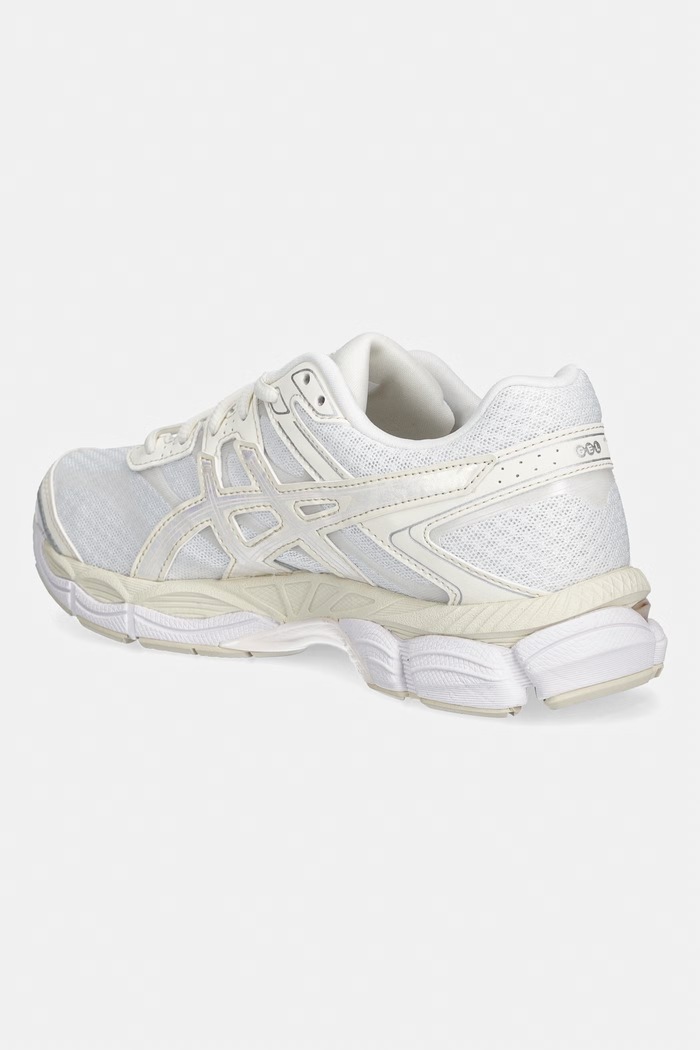 Obuwie Asics GEL-CUMULUS 16 sneakersy damskie 1203A887.100 beżowy