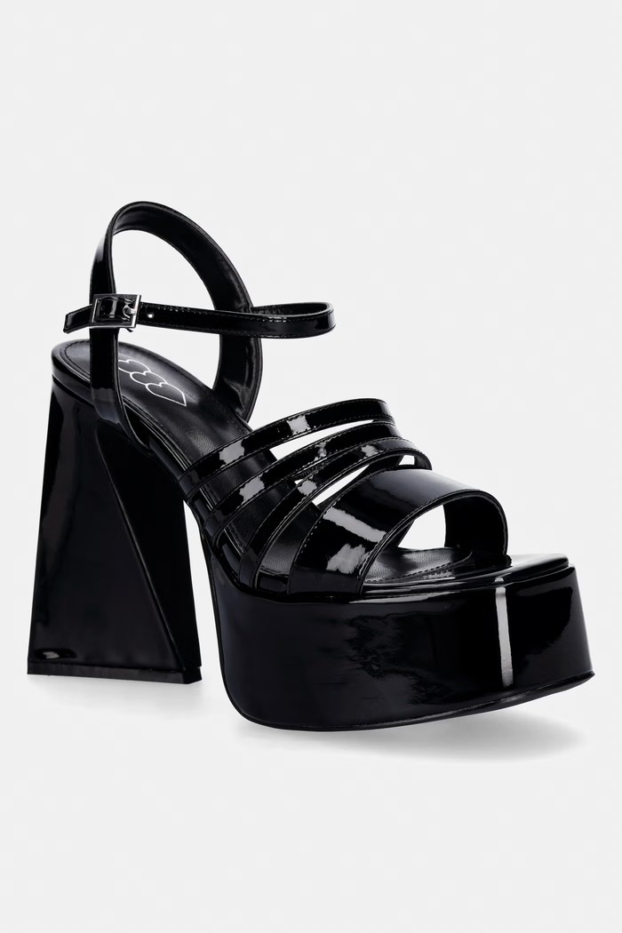 Sandali Koi Footwear Dynasty All Black Platform Strappy Heels Imitacija lakiranega usnja črna Dynasty
