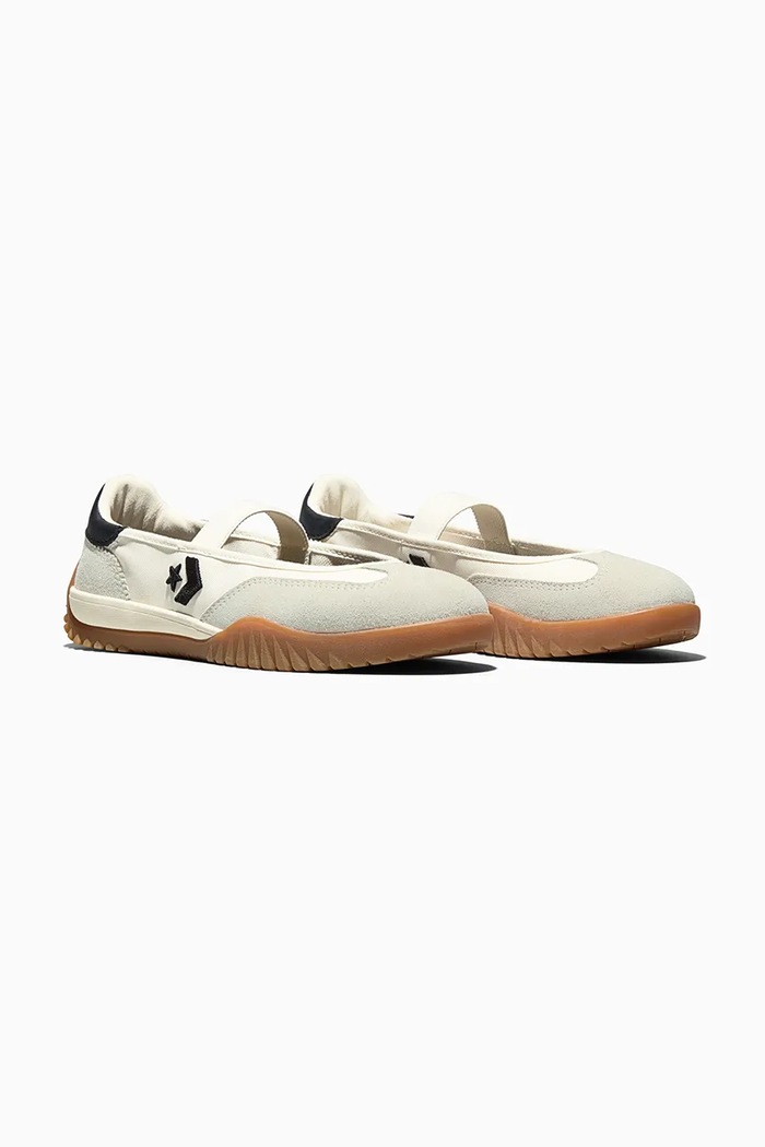 Converse Run Star Trainer Ballet Flat baleriny A16250C biały SS26