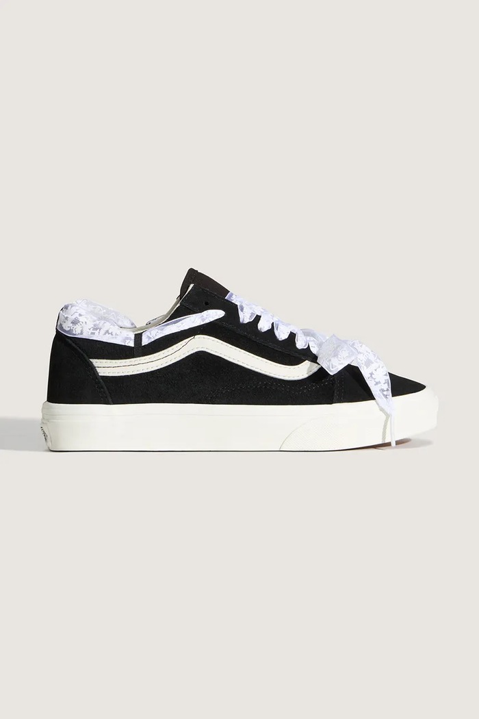 Vans Old Skool tenisówki damskie zamszowe czarny VN000D6WBMA1