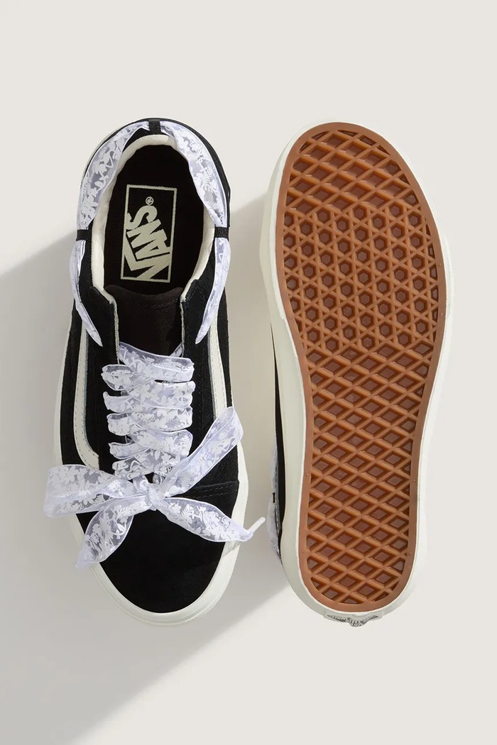 Vans Old Skool tenisówki damskie zamszowe czarny VN000D6WBMA1