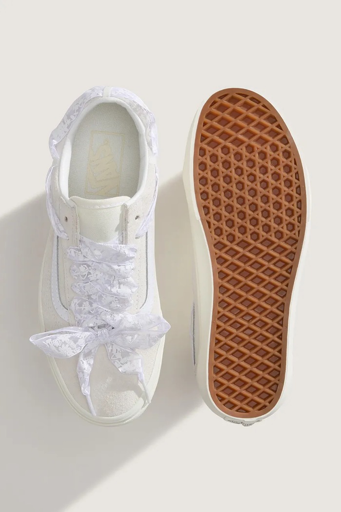 Obuwie Vans Old Skool tenisówki damskie zamszowe VN000D6WCJ71 beżowy