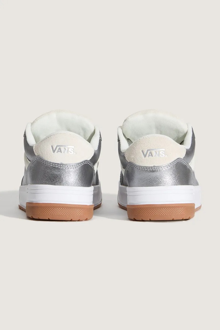 Obuv Vans Hylane tenisky dámske VN000D1JJ4F1 strieborná