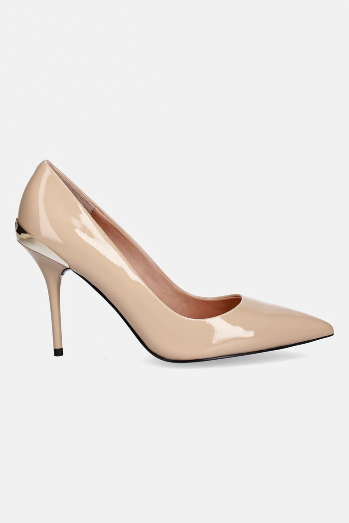 Love Moschino stilettos de piele JA10459G1OIH0609 bej SS26