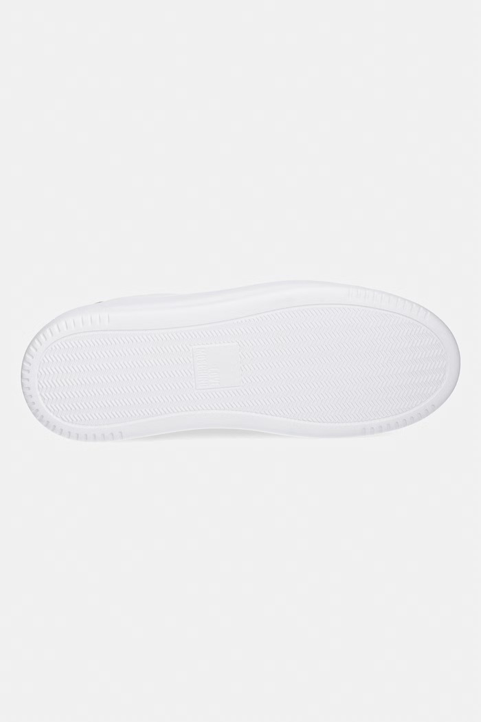 Love Moschino sneakersy skórzane JA15035G1OIAB10A biały