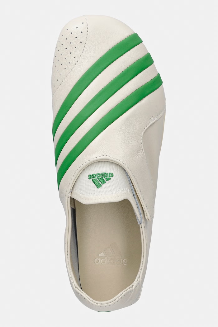 adidas Originals x Pharrell Williams YOGA VARIO FLAT EARTHER кросівки шкіряні бежевий KI7669