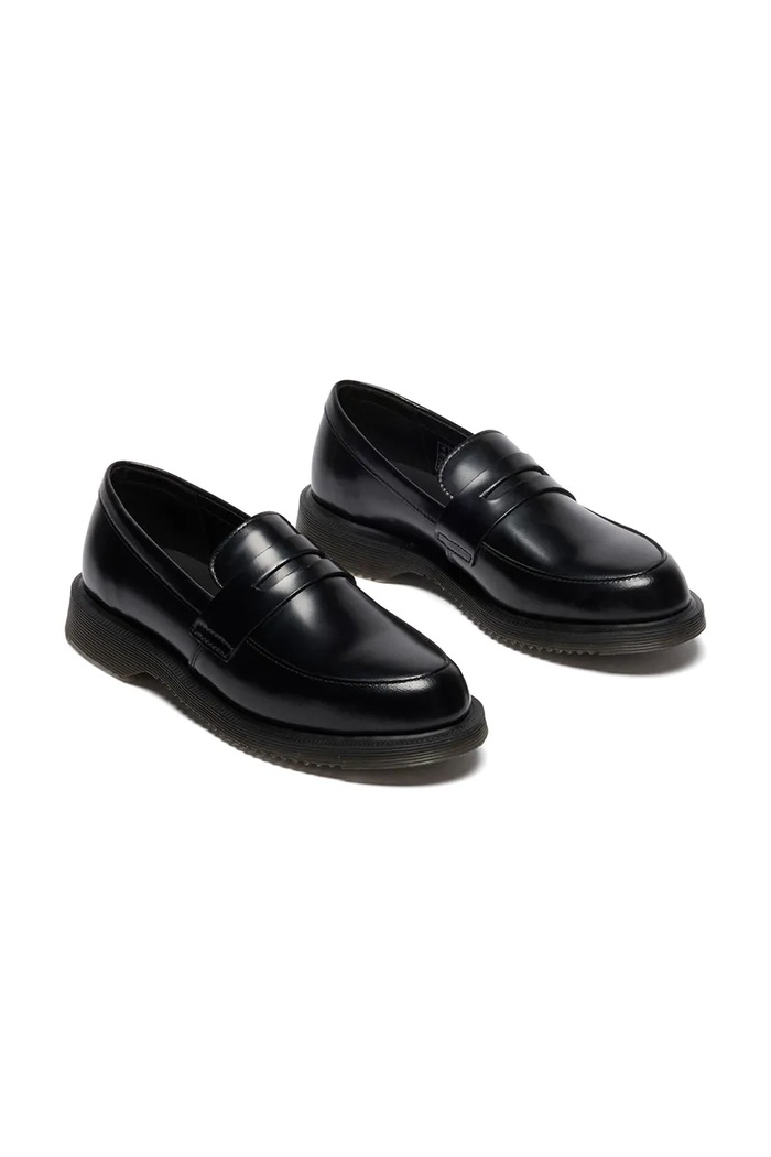Dr. Martens Temara Loafer mocasini pentru femei din piele DM41359001 negru SS26