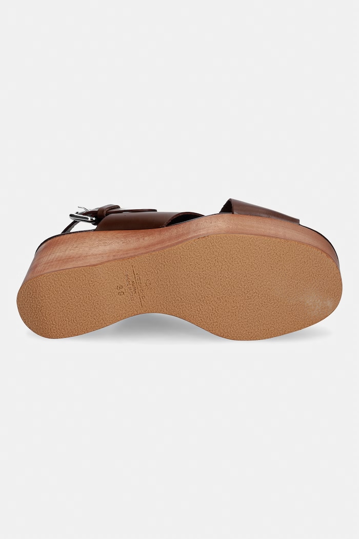 Weekend Max Mara sandály kožené Wkaangio 2615521115600.BROWN hnědá