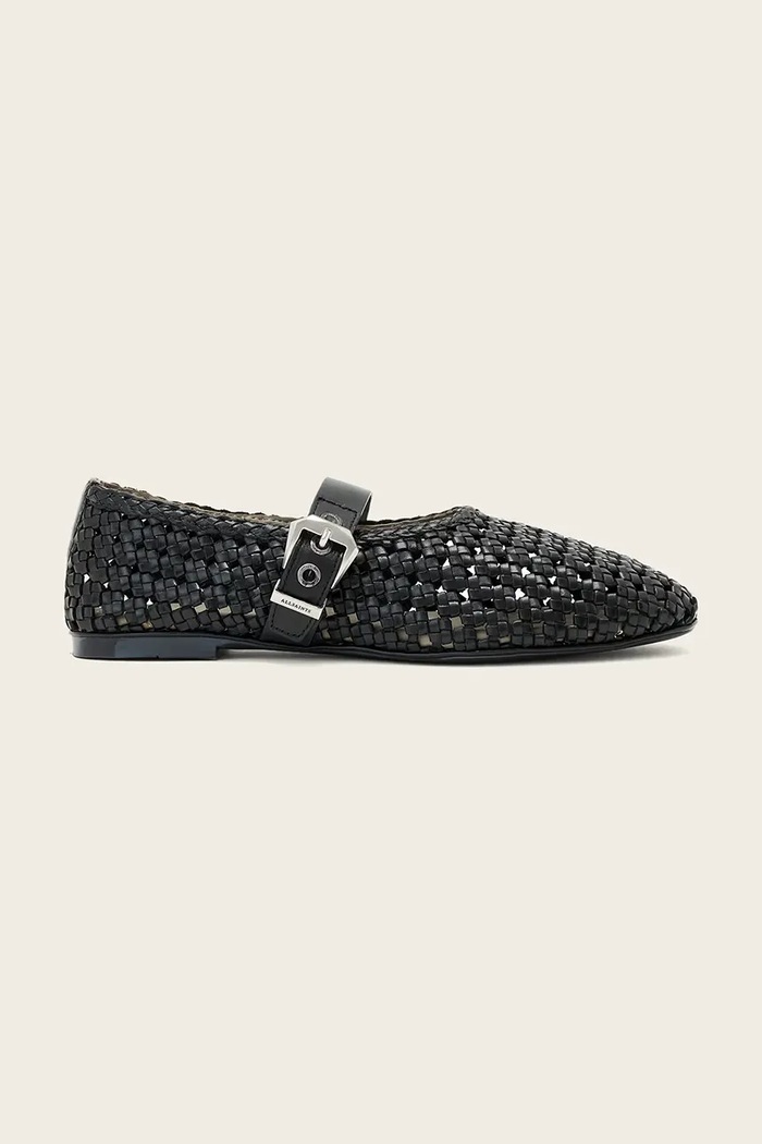 AllSaints σανδάλια δερμάτινα Sabine Woven Flat μαύρο W102FE.BLK