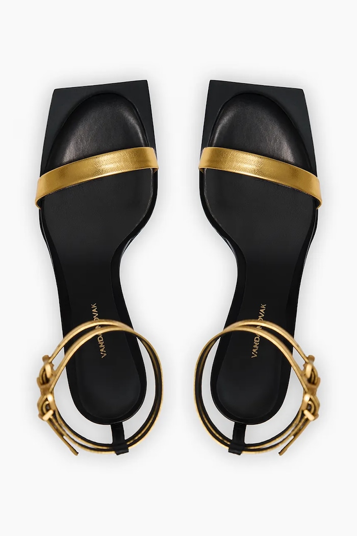 Vanda Novak stilettos din piele Carrie Honey Gold aur Carrie.Honey.Gold