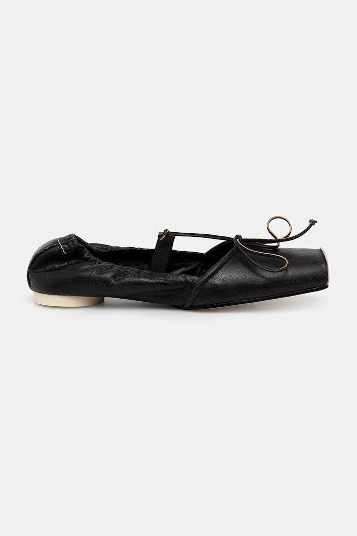 MM6 Maison Margiela Балетки кожаные S66WZ0037.P7706 чёрный SS26