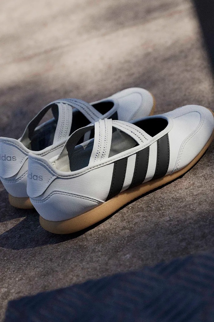 Detské balerínky adidas BARREDA MARY JANE JP6736
