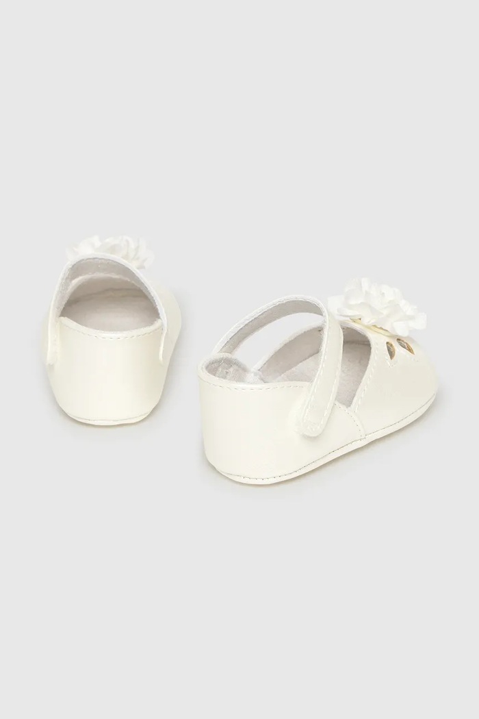 Topánky pre bábätká Mayoral Newborn 9091.2M.Newborn.PPY2 biela SS26