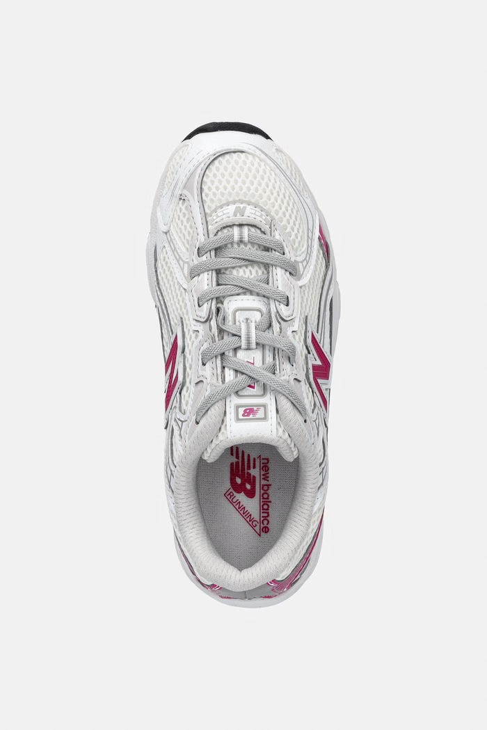 New Balance 740 маратонки за деца бял P740677