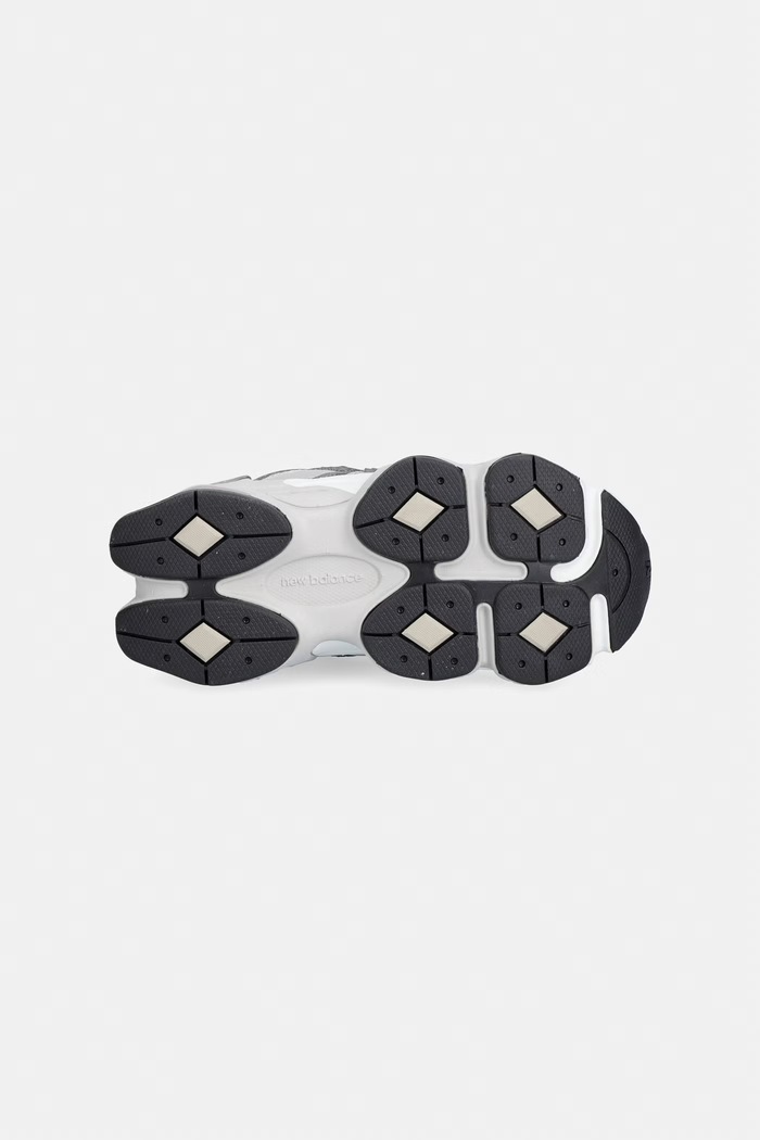 New Balance 9060 маратонки за деца P90609XP сив