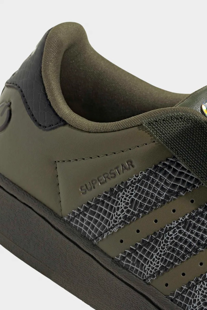 Detské tenisky adidas Originals SUPERSTAR LED LIGHTS IH6386