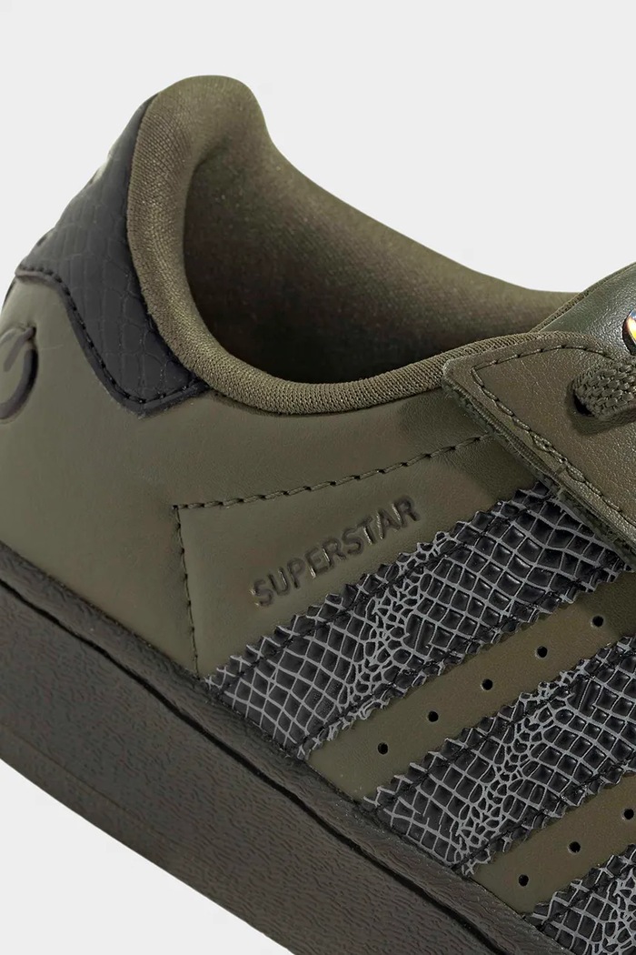 Detské tenisky adidas Originals SUPERSTAR LED LIGHTS IH6386