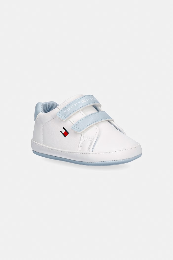 Tommy Hilfiger pantofi pentru bebelusi imitatie de piele alb T0B9.34329