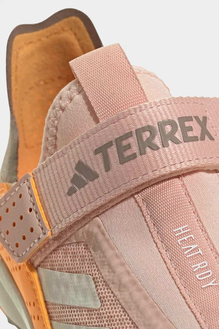 Detské tenisky adidas TERREX TERREX VOYAGER 21 SLIPON JR9084