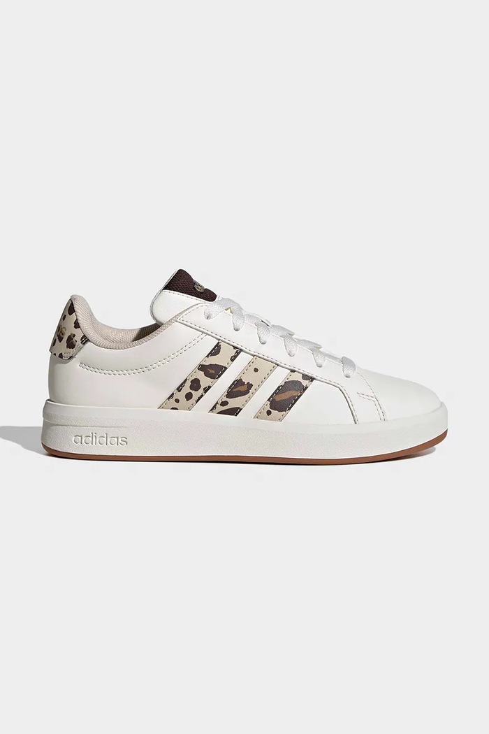 Παιδικά sneakers adidas GRAND COURT 3.0 μικρό λευκό KJ4849