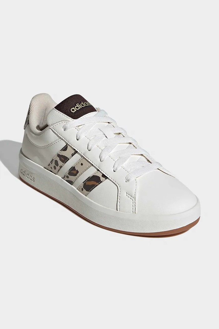 Παιδικά sneakers adidas GRAND COURT 3.0 KJ4849 λευκό SS26